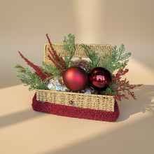 Görseli Galeri görüntüleyiciye yükleyin, Hasır Kapaklı Peçetelik
