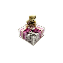 Görseli Galeri görüntüleyiciye yükleyin, Bayan için Minik Ayıcık Detaylı Akrilik Kutu

